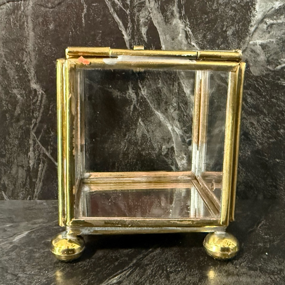 Glass Jewelry Box with Etched Flower on Lid and Mirror Bottom - Picture 8 of 14
